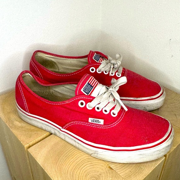 USA Vans Authentic Red Embroidered Patch - Picture 1 of 2